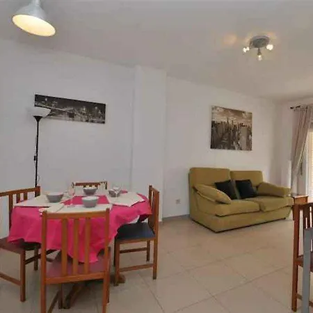 Nathania Apartment